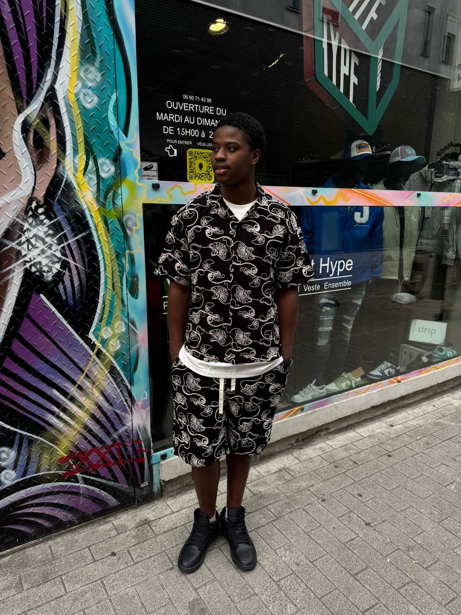Ensemble short