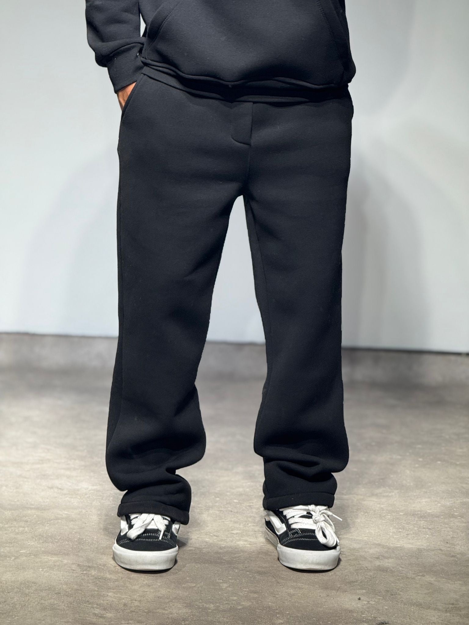 THE FRENCH BLACK