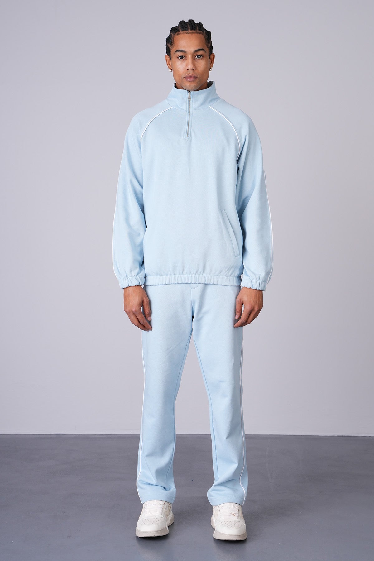 ENSEMBLE JOGGING BLUE ICE