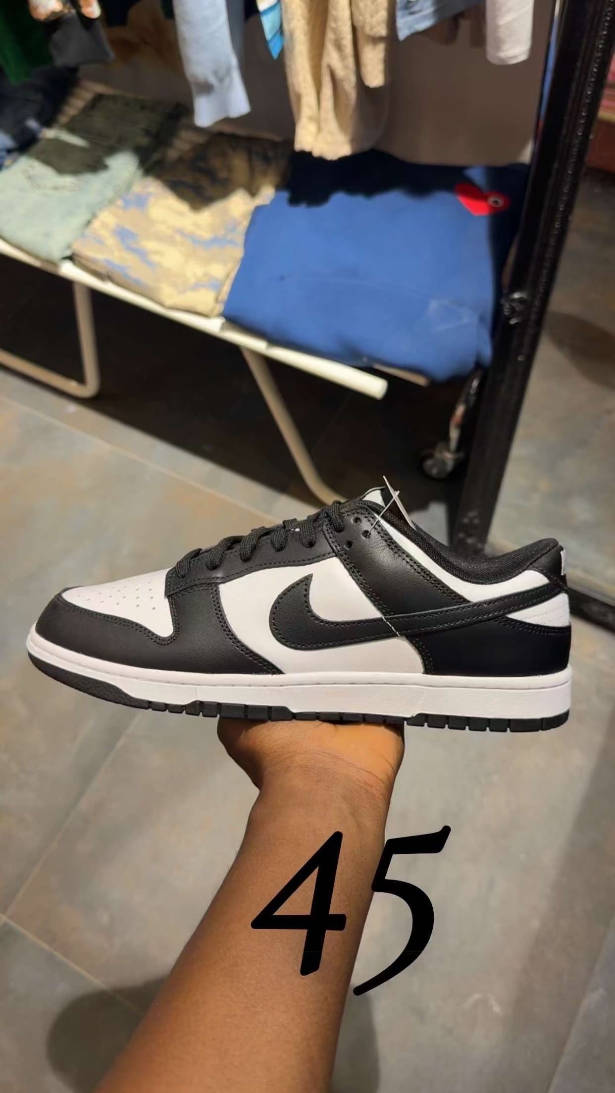 NIKE DUNK PANDA