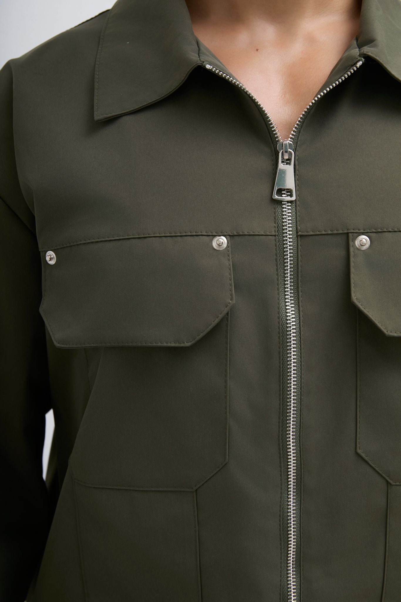 ENSEMBLE TRAVIS OLIVE