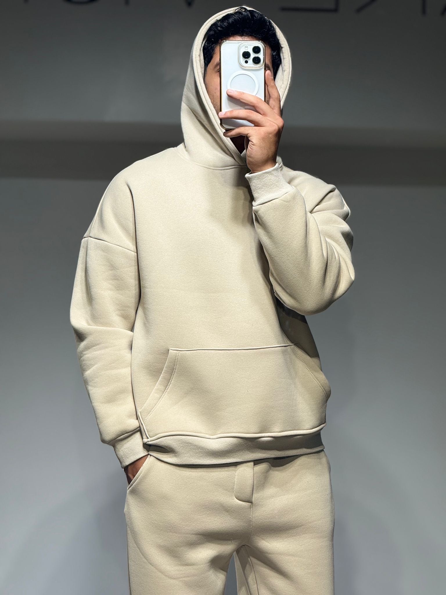 THE FRENCH BEIGE