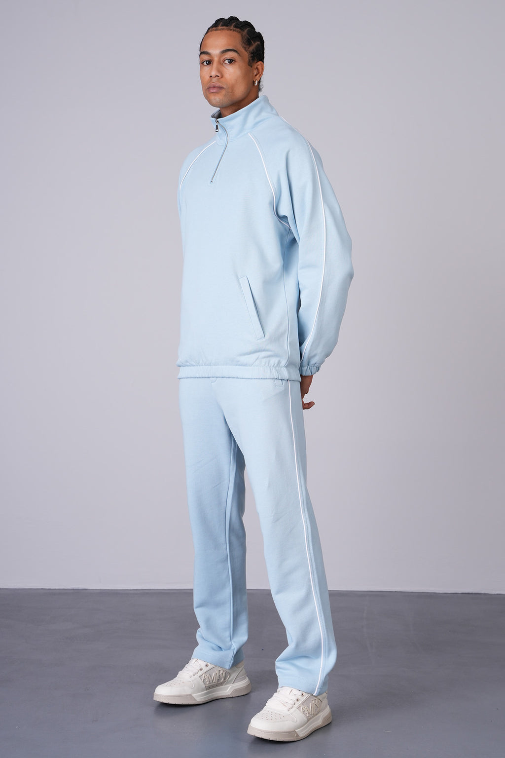 ENSEMBLE JOGGING BLUE ICE
